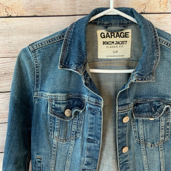 Garage Denim Jacket Size Small - Picture 2 of 8
